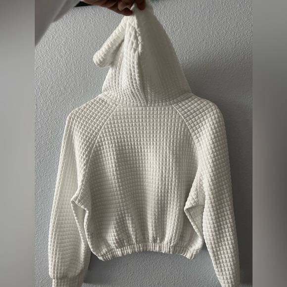 EUC Sz M (6) Raglan Sleeve Drawstring Hoodie - Picture 3 of 11